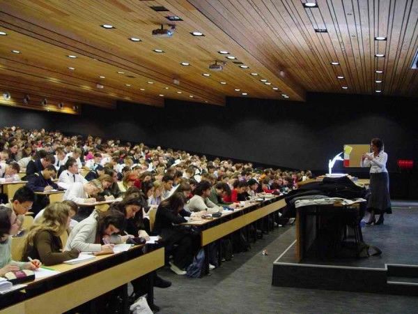 Con đường du học Pháp